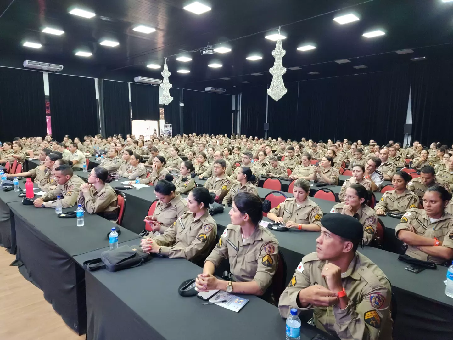 Policiais Militares de Santos Dumont participam de Seminário de Prevenção à Violência Doméstica